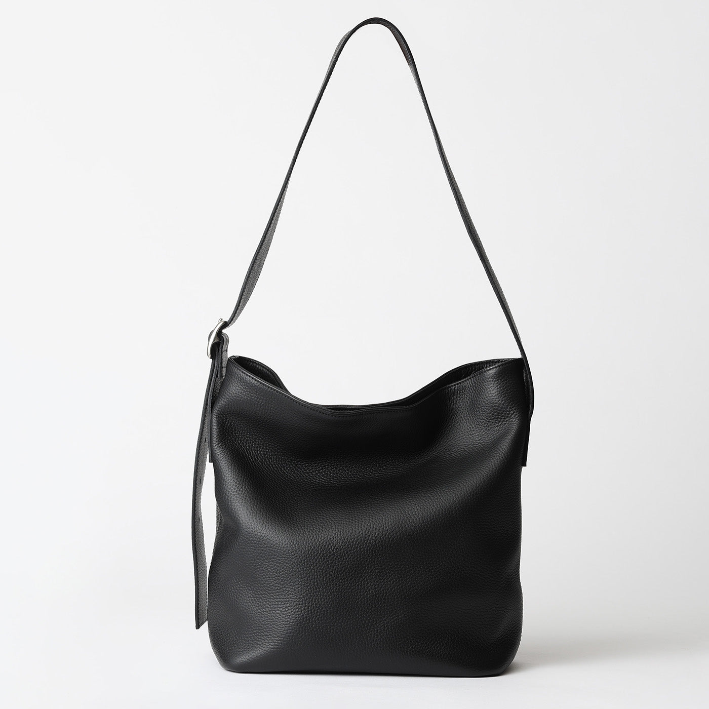ワンショルダートート ブラック【予約販売】